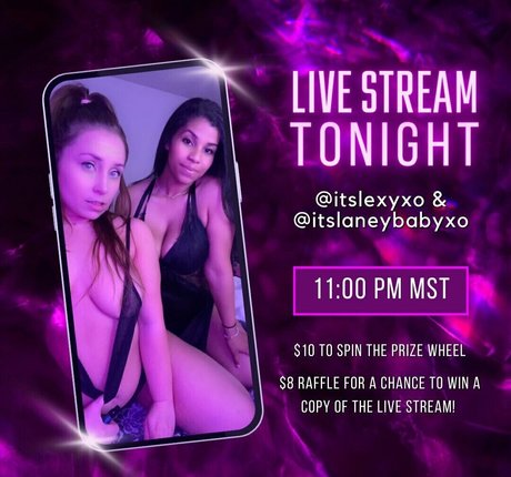 itslaneybabyxo étoile érotique image