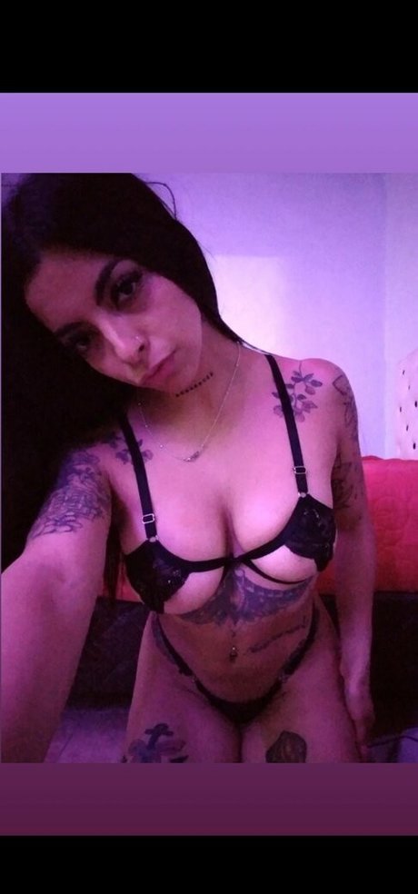 joi uniquementfans beaux nus archive