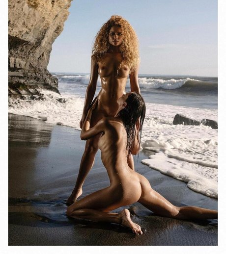 Julia Yaroshenko belle star du porno images