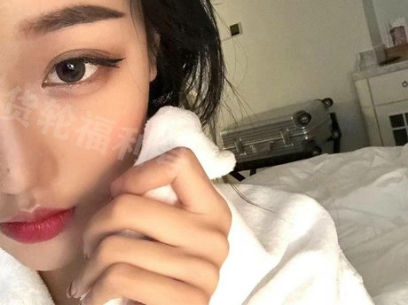 Sweetwovo xxx star du porno photo