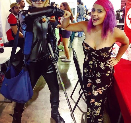 Jezz Angeles étoile exclusive galeries