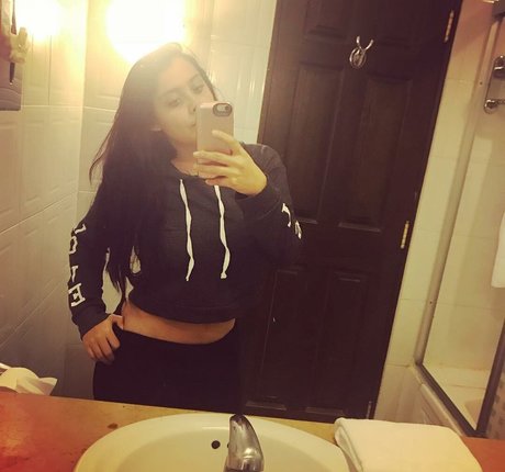 Jezz Angeles actrice érotique archive