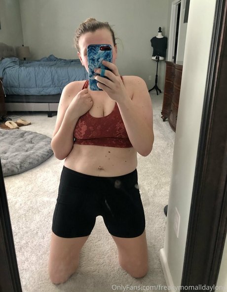 freakymomalldaylong actrice de sexe images