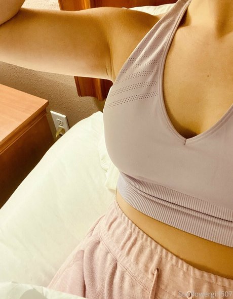 clever belle5 star du sexe archive