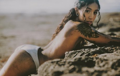 fans masculins asiatiques uniquement sexy nue des photos