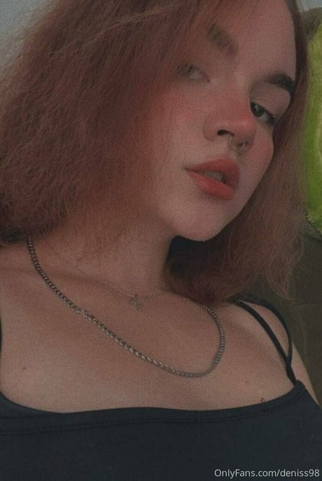 éjacule sur la langue onlyfans belle qualité images