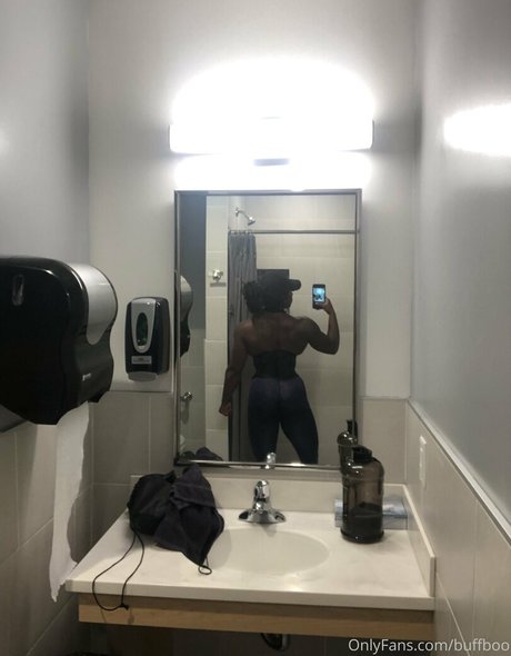 ebonymuscle modèle exclusif photo