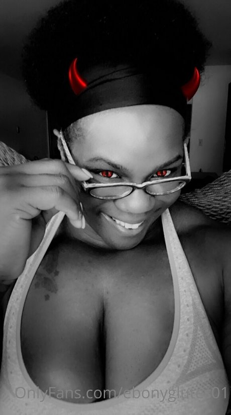 ebonyglutes01 modèle pornographique collection