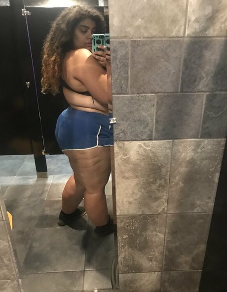 poundcake1908 modèle sympa archive