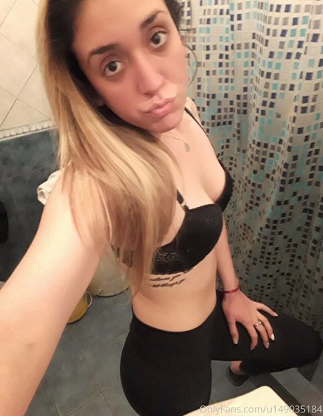 domination féminine onlyfans des nus sympas img