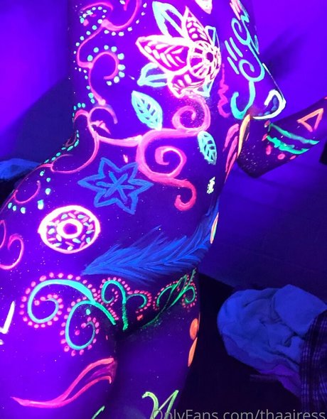 milf aux cheveux noirs onlyfans adulte meilleur galeries