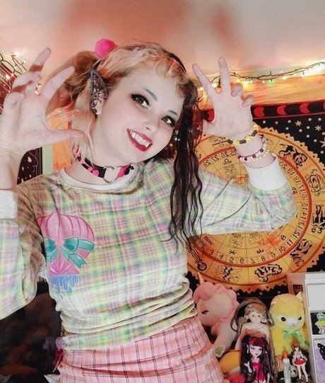 dracculala actrice nue photos