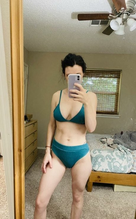 énorme gode onlyfans gratuit belle image