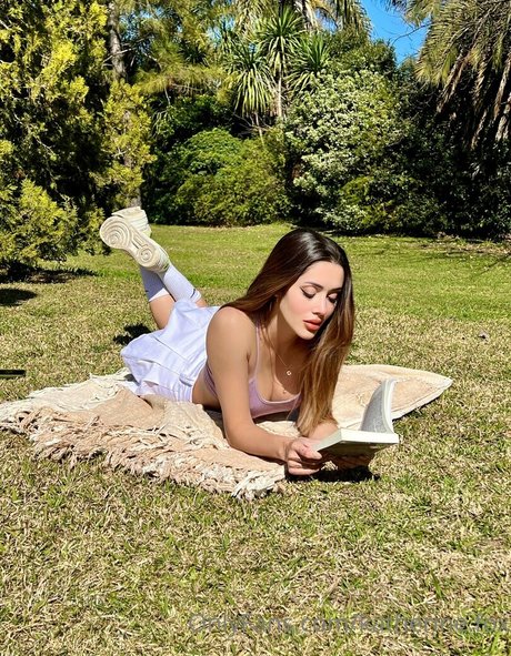 bbw gothique uniquementfans hd sympa des photos