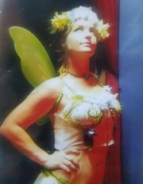 vieille milf onlyfans pornographique en haute définition image