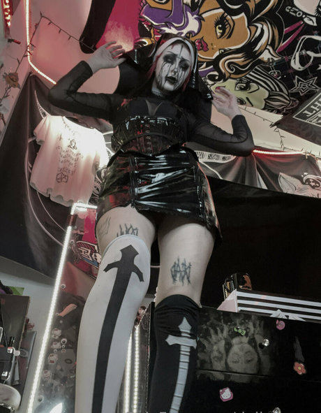 dollyhorror star du porno xxx archive