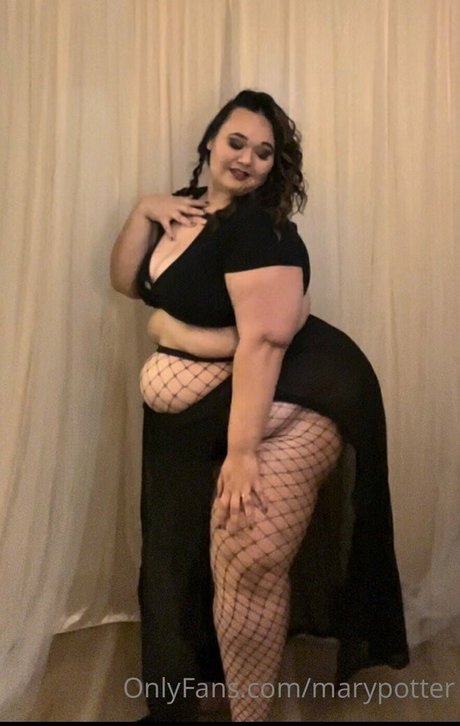 makanamoon actrice sexy collection