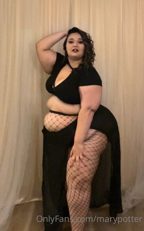 chaton courbé onlyfans haute définition érotique galeries