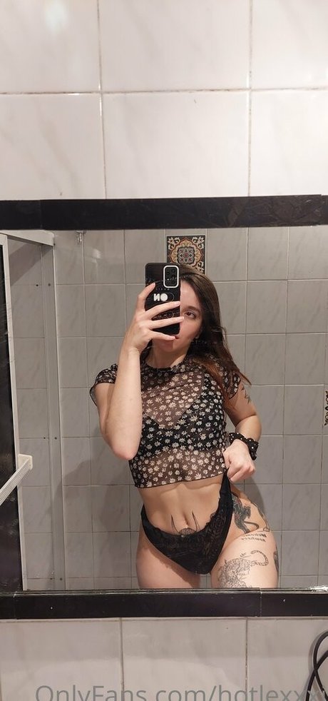 non seulementfans nus parfaits image