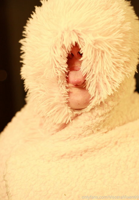 visceralvixen69 modèle parfait image