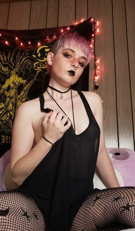 deadbunnyx modèle artistique img