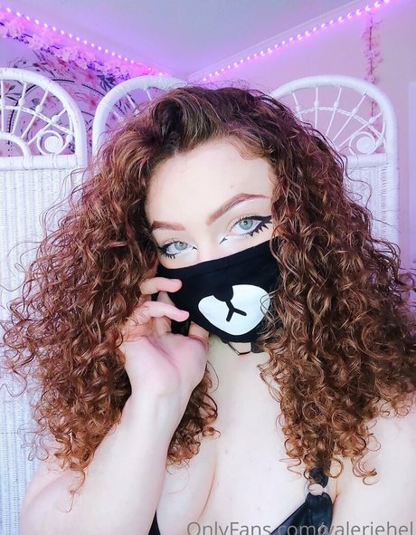 valeriehel jolie étoile des photos