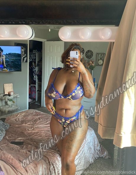 shegobblesdick étoile de l'art archive