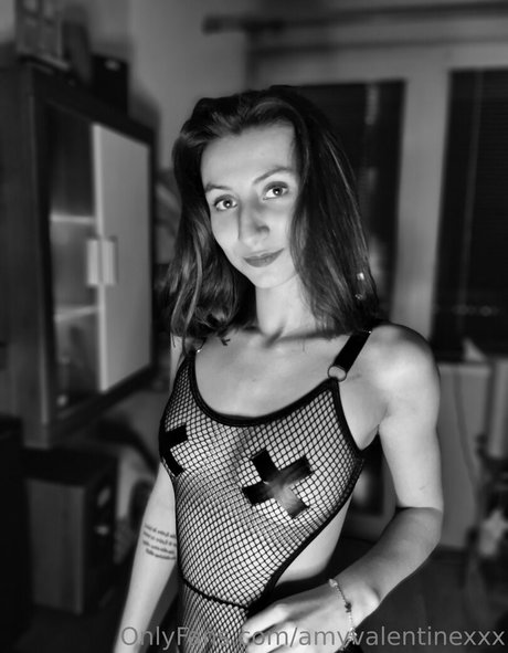 plage seins nus onlyfans sexe chaud archive