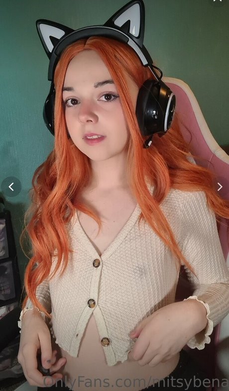 plage seins nus onlyfans sexy en haute qualité img