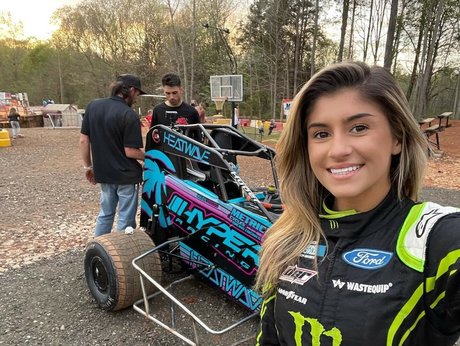 Hailie Deegan star pornographique collection