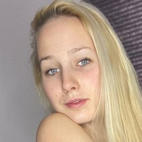 amateur fait maison onlyfans adulte érotique galerie