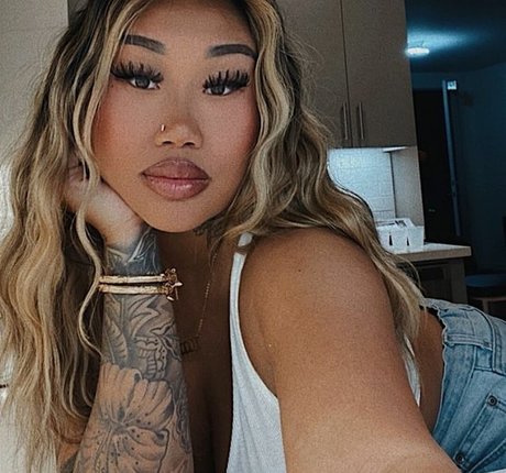 pantalons de yoga onlyfans meilleur xxx des photos