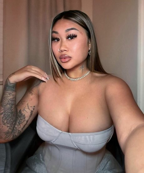 ilikekandyy modèle artistique des photos