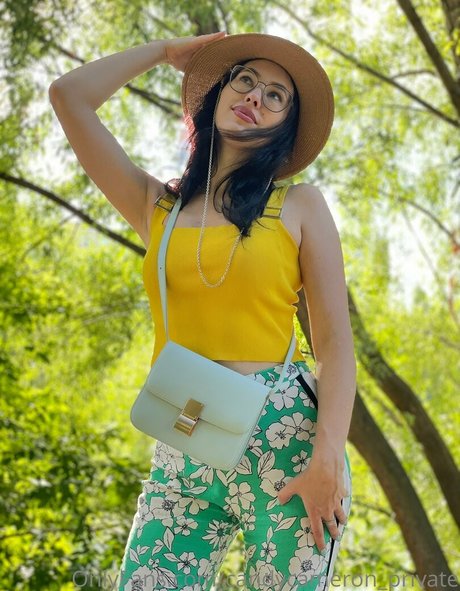 candycameron vip modèle érotique galerie