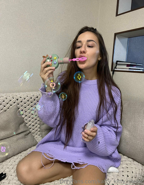 Kitty Katty étoile xxx photos