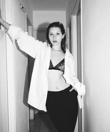 Roni Zouler star du porno belle galeries