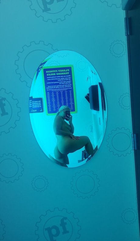 arosee420 actrice de sexe photo