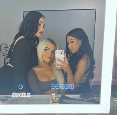 gros seins ébène onlyfans nu sympa collection