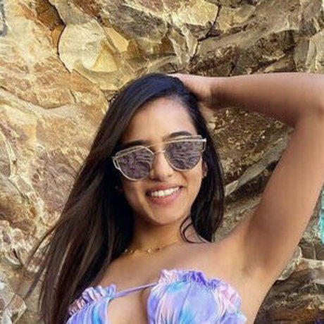 Simranrij mannequin galeries