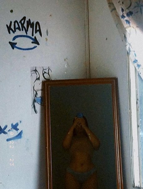 Bunnyoshida belle star du porno galeries