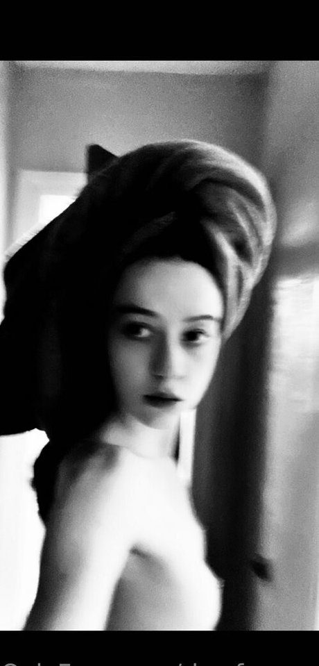 roisonheart actrice pornographique galeries