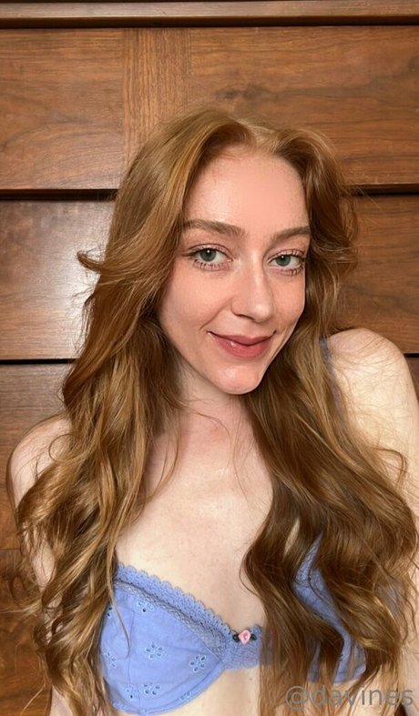 roisonheart actrice sexy galeries