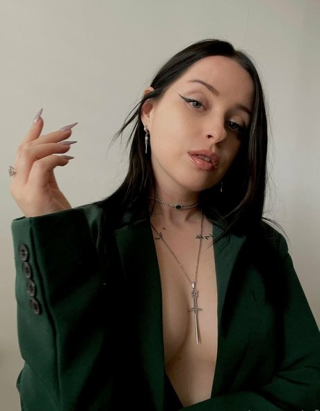 Anastasia Freiberg xxx étoile galerie