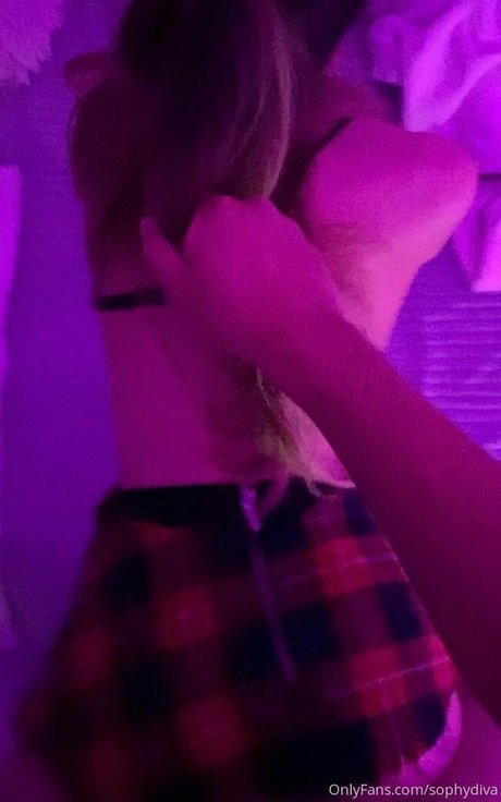 Sophydiva nus de stars du porno collection