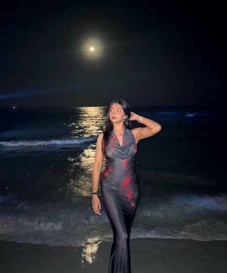 Apoorva Mukhija étoile parfaite collection