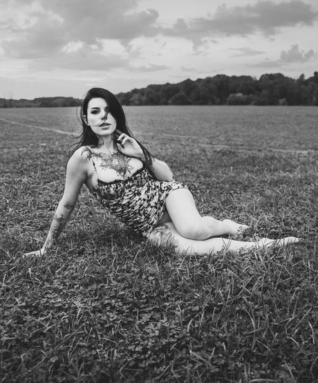 katannfree actrice de nus photos