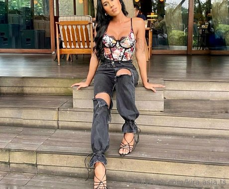 kira asia ts star du porno sexy archive