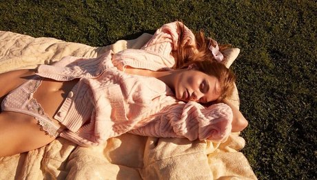 énorme gode onlyfans gratuit de haute qualité img