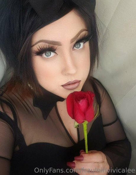 frauleinvivicalee modèle adulte image