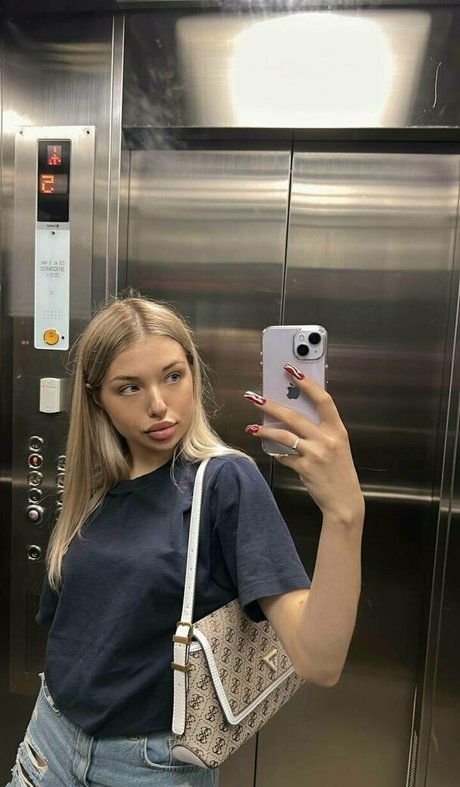 m i l aa étoile adulte galeries